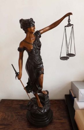 Justitia szobor /76 cm bronz/