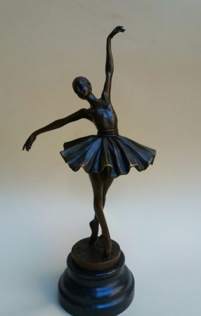 Balerina bronz szobor