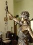 Justitia szobor 76 cm 