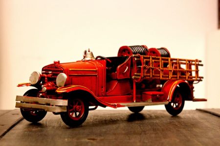 Tűzoltó autó modell